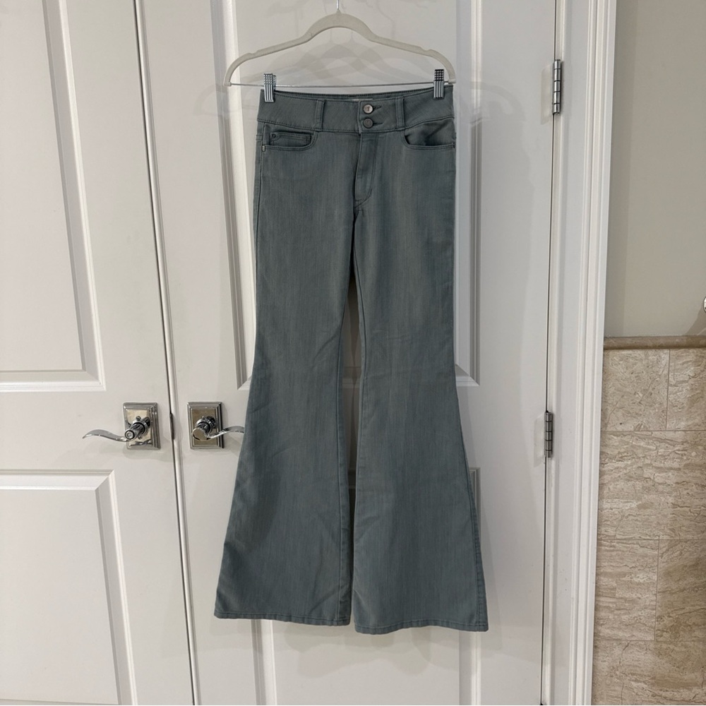 Pilcro & the letter press Stylish light blue Flare Jeans